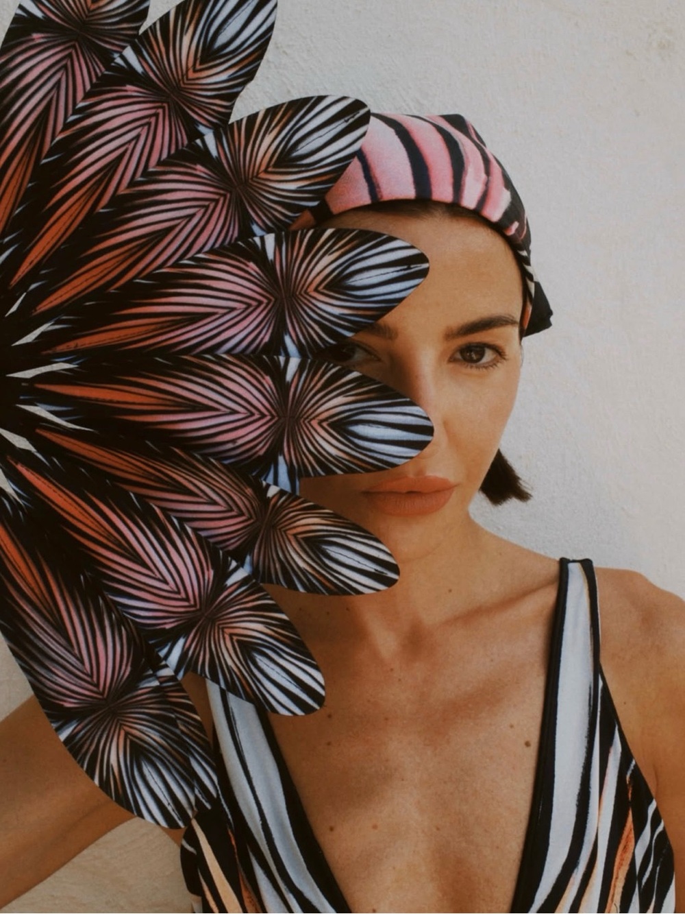 Roberto Cavalli Ray of Paradise Handheld Fan 2026
